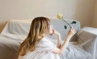 特别温情的句子，每一句都是淡淡的幸福，适合发朋友圈-句子橘