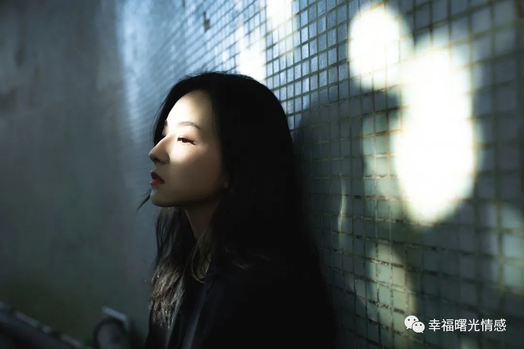 和女朋友分手了，该怎么发信息去挽留？-句子橘