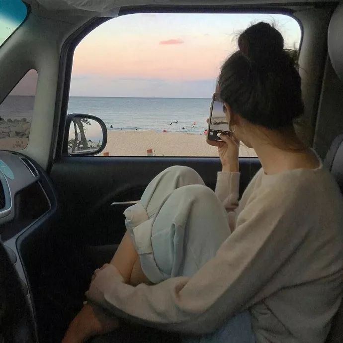 表白情话：简短煽情的午夜情话句子，丝丝甜蜜，撩人心弦！-句子橘