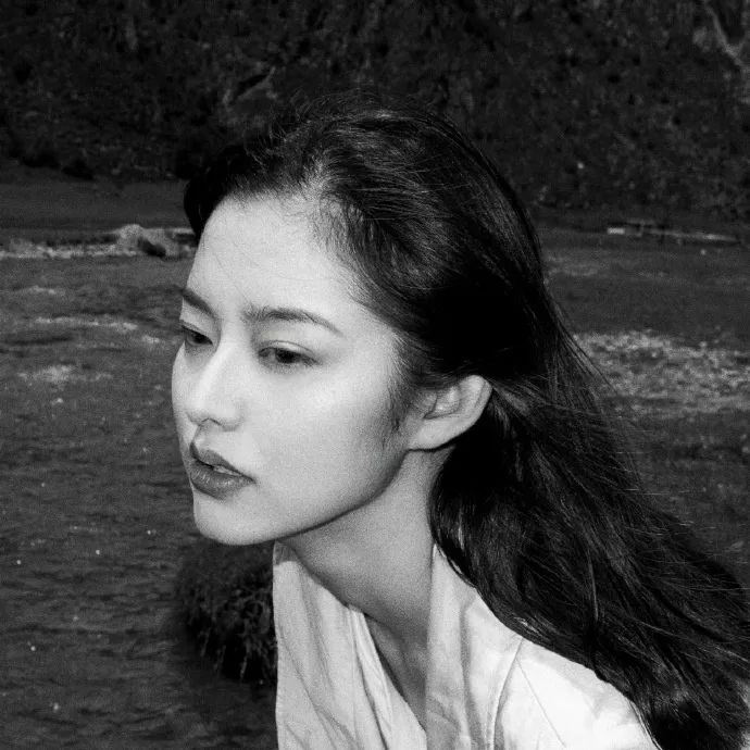 表白情话：简短煽情的午夜情话句子，丝丝甜蜜，撩人心弦！-句子橘