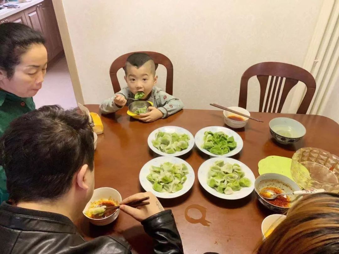 对奶奶的感恩的句子(感恩奶奶的养育之恩的句子)