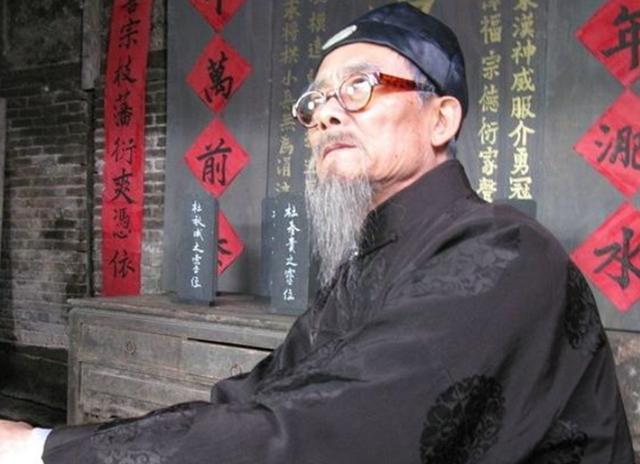 警示不孝顺父母的句子 警示不孝顺父母的句子