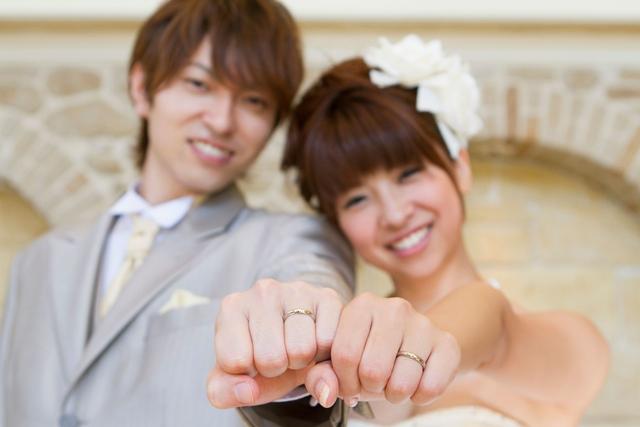 形容婚姻幸福的句子说说心情短语 形容婚姻幸福的句子说说心情短语