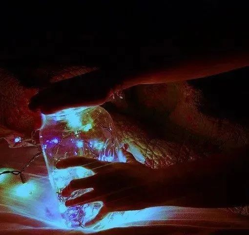 朋友圈晚安的唯美句子,句句经典温馨,暖人心窝-句子橘 朋友圈晚安的唯美句子,句句经典温馨,暖人心窝-句子橘