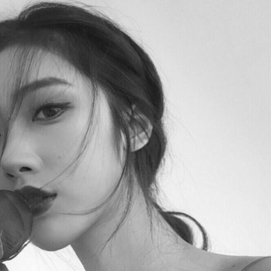 微信上励志的霸气句子:谢谢你的无情,锻炼了我的绝望