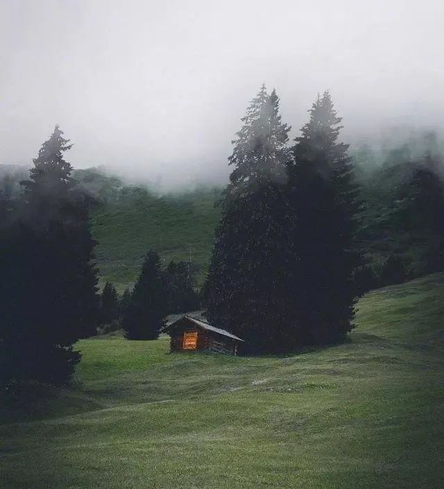 适合发朋友圈的晚安经典励志句子,震撼人心,让你满血复活-句子橘 适合发朋友圈的晚安经典励志句子,震撼人心,让你满血复活-句子橘