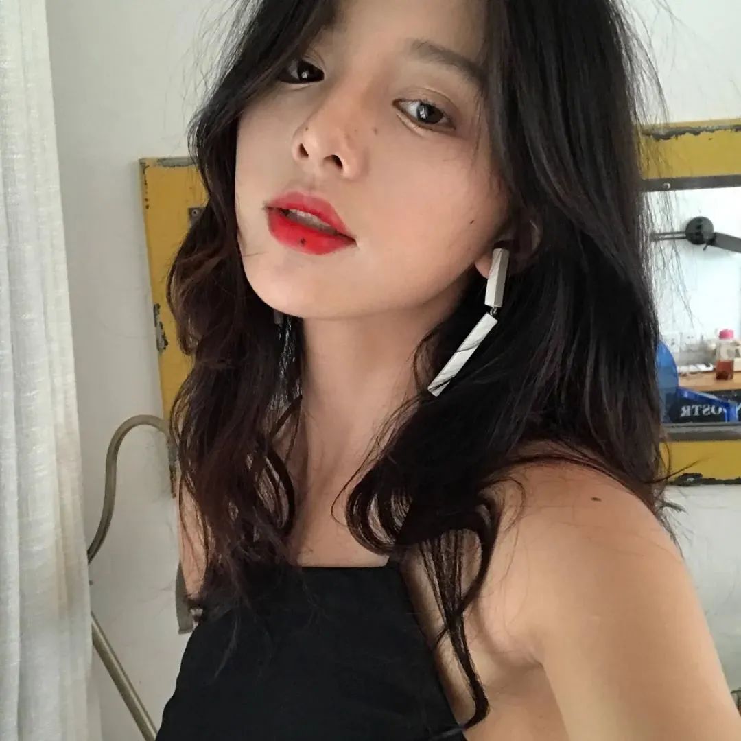 闺蜜头像丨再美好的句子也要写下句号-句子橘 闺蜜头像丨再美好的句子也要写下句号-句子橘