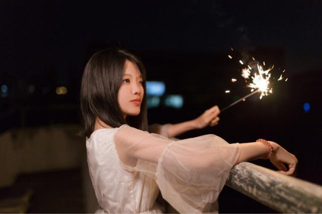 心寒失望心累的句子,一个人的夜,伤感中带着心酸!