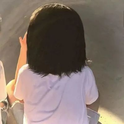 “给女孩子准备的愚人节表白文案”-句子橘 “给女孩子准备的愚人节表白文案”-句子橘