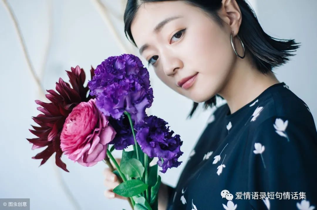 爱情语录短句陪伴简短精辟的爱情句子：陪伴是最长情的告白，而我希望被你一直宠爱-句子橘