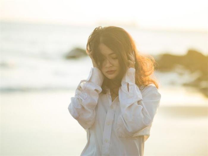 对婚姻家庭失望的句子(女人对家庭绝望和心寒的句子)