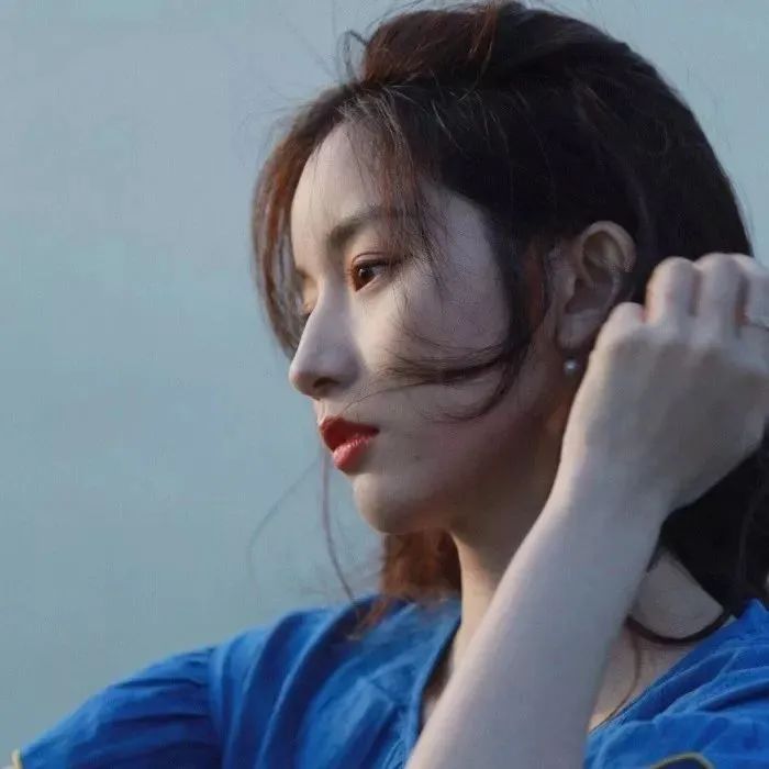 微丧系的爱情句子，现实伤感-句子橘