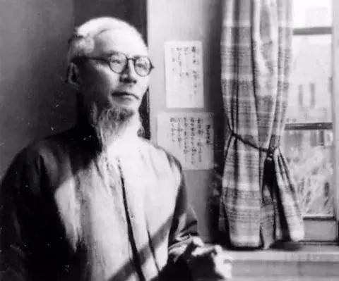 丰子恺10句经典语录，句句都是人生，留给我们的是经典