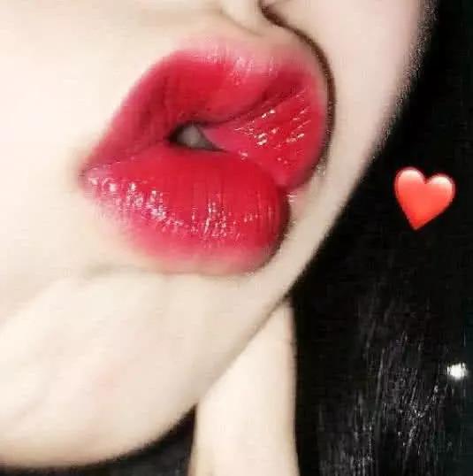女生睡觉前最想听的“情话”晚安已经没感觉了,女生:我喜欢5句