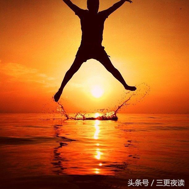 非常经典的句子:缘分,聚散如云;人心,冷暖难觅