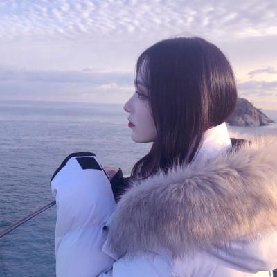 伤感失望自嘲的句子,句句悲凉,有没有一句说中你的心事