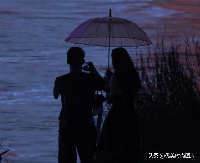 母亲伤心的句子说说心情图片 母亲伤心的句子说说心情图片