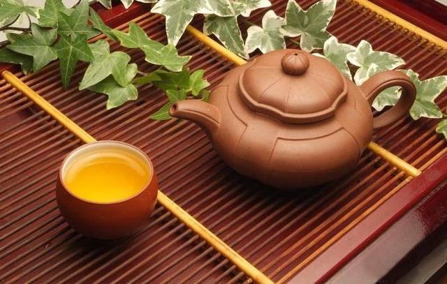 好友如茶,淡而幽远,久而弥香
