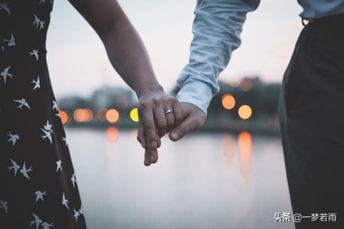 女人让男人寒心的话，让多少男人又气又难过，但还是有女人在说