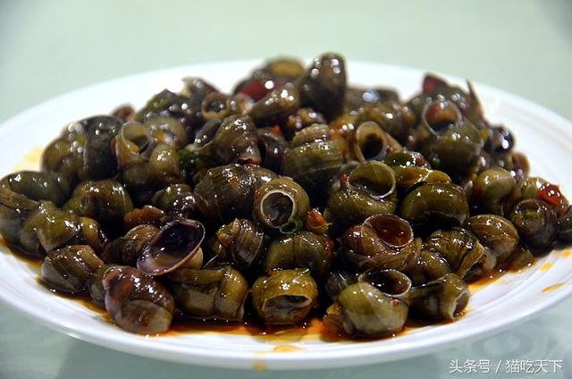 形容湘菜美食诱人的句子 形容湘菜美食诱人的句子