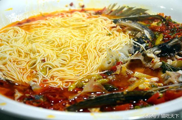 形容湘菜美食诱人的句子 形容湘菜美食诱人的句子