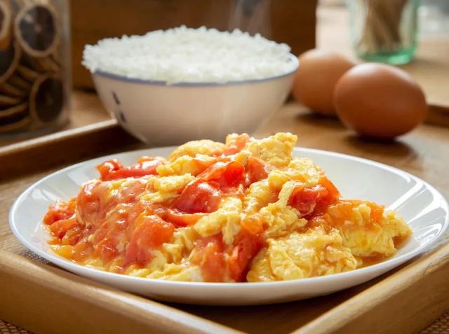 关于夸赞美食的句子味蕾