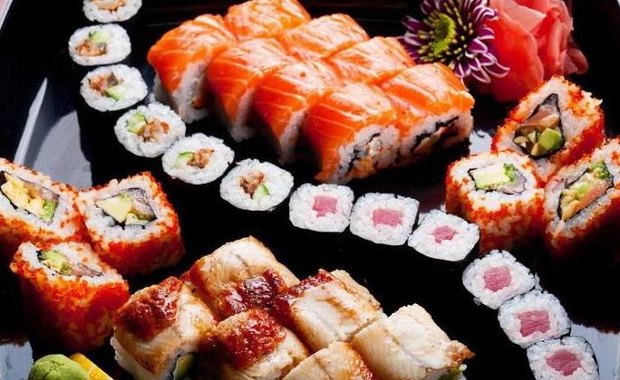 朋友圈晒美食的句子简短【朋友圈晒美食的唯美句子】