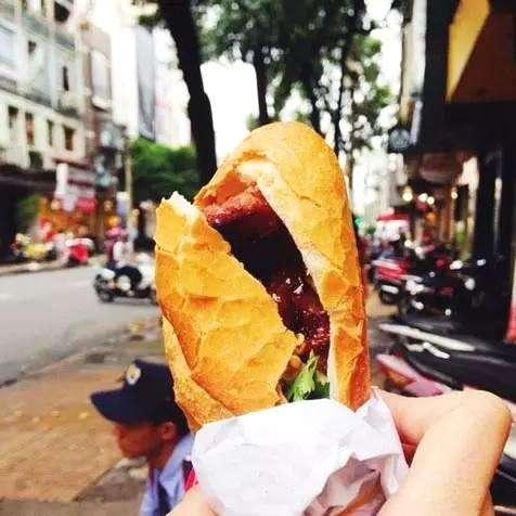 发朋友圈分享美食的句子 发朋友圈分享美食的句子