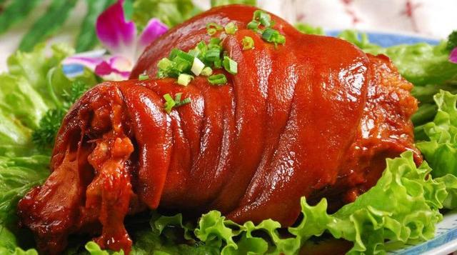 形容川菜美食诱人的句子 形容川菜美食诱人的句子