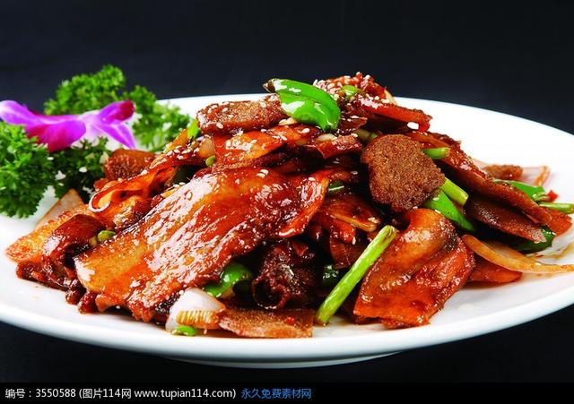 形容川菜美食诱人的句子 形容川菜美食诱人的句子