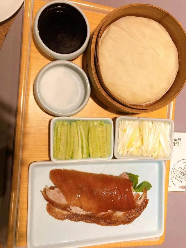 美食与美景不可辜负的句子 美食与美景不可辜负的句子