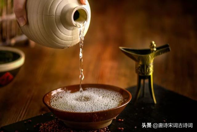 描述美食的句子能吸引人 描述美食的句子能吸引人