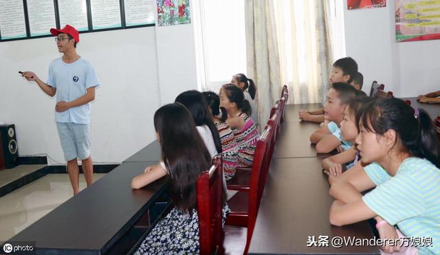 初中简单的英语句子 初中简单的英语句子