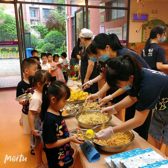 幼儿园早餐美食的句子 幼儿园早餐美食的句子