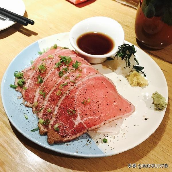 晒美食朋友圈高质量句子 晒美食朋友圈高质量句子