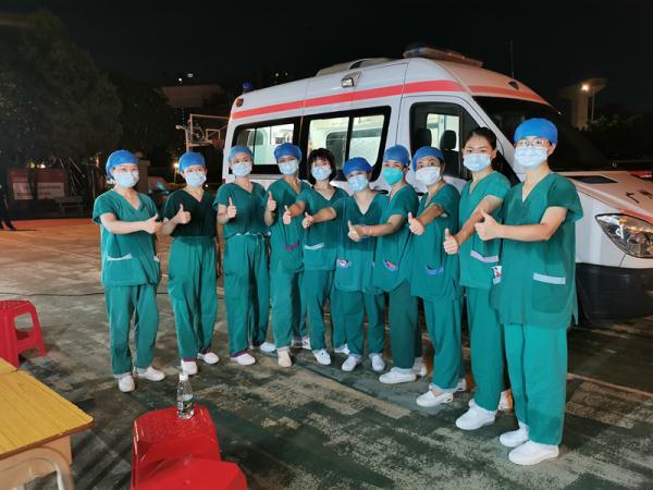 形容抗疫医护人员敬业的句子 形容抗疫医护人员敬业的句子