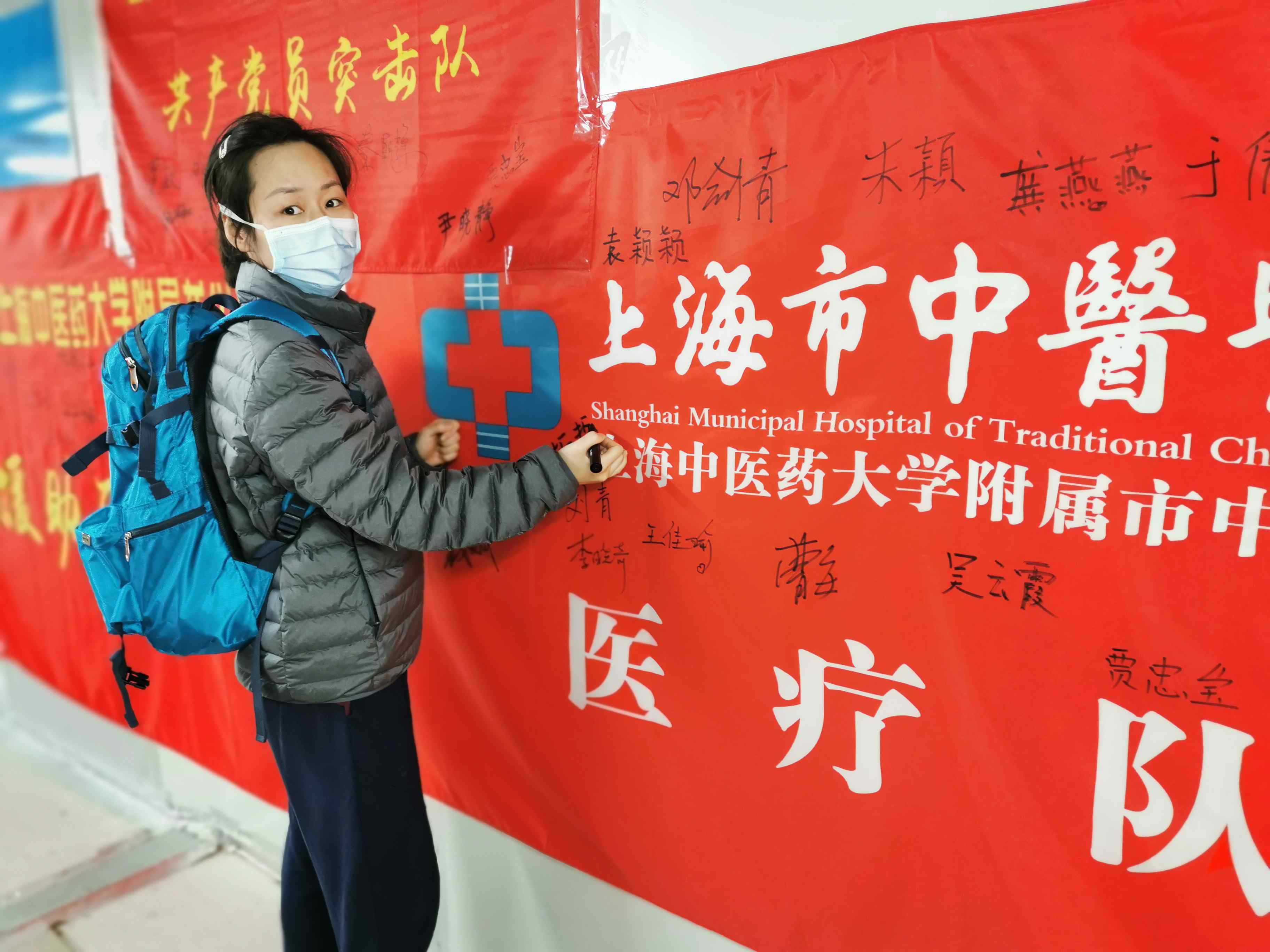 为抗疫英雄点赞精美句子【抗疫英雄精美卡片】