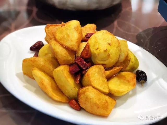 形容美景伴美食的句子