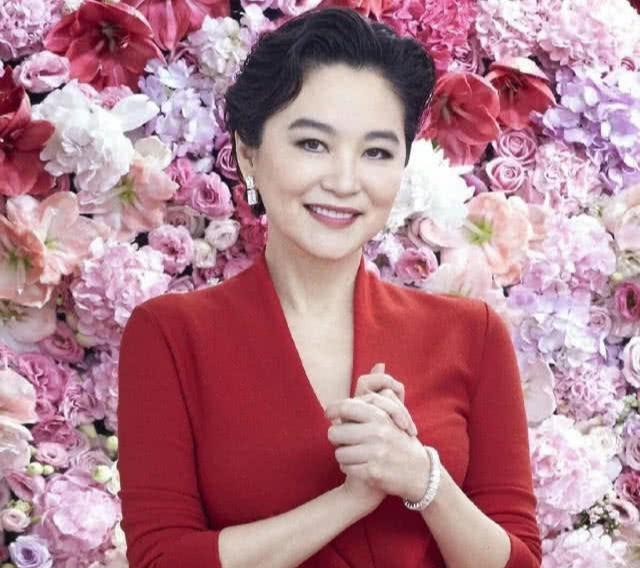 赞美抗疫医护人员的优美排比句子 赞美抗疫医护人员的优美排比句子