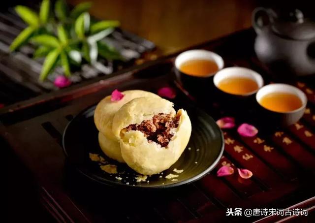 感慨美食与生活的句子 感慨美食与生活的句子