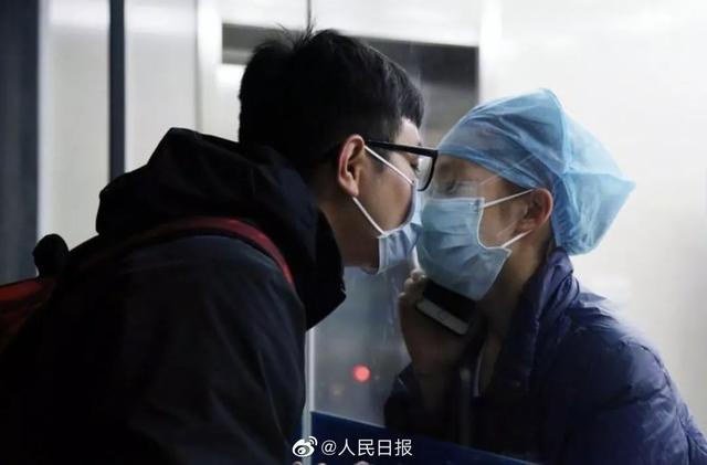 形容抗疫英雄的感动句子 形容抗疫英雄的感动句子