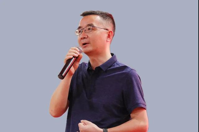 赞美学校的句子10个字 赞美学校的句子10个字