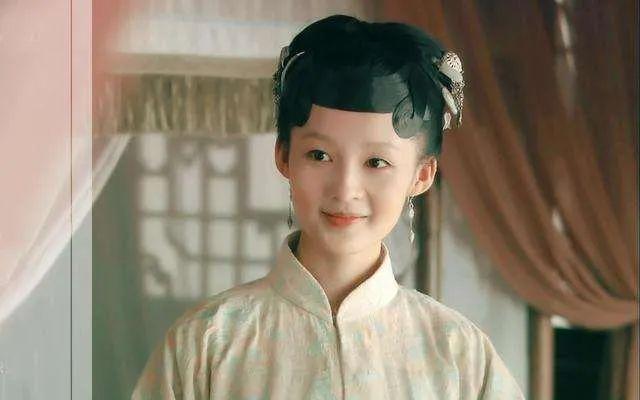 赞美十八岁女孩的句子 赞美十八岁女孩的句子