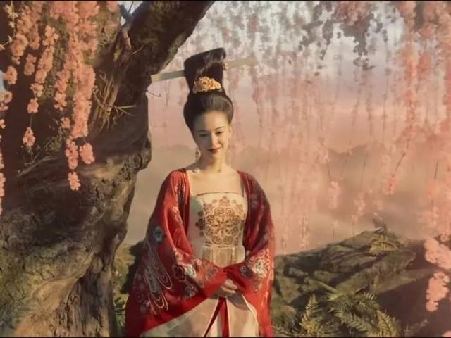 赞美十八岁女孩的句子 赞美十八岁女孩的句子