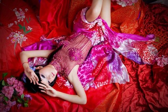 关于赞美女人的句子短句 关于赞美女人的句子短句
