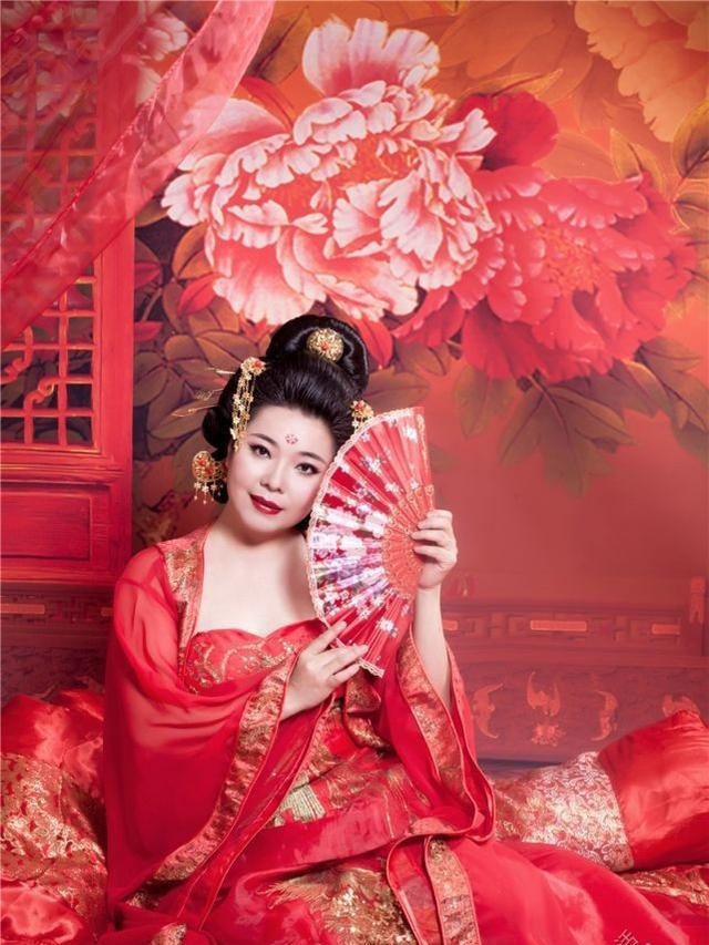 古文赞美女孩的句子 古文赞美女孩的句子