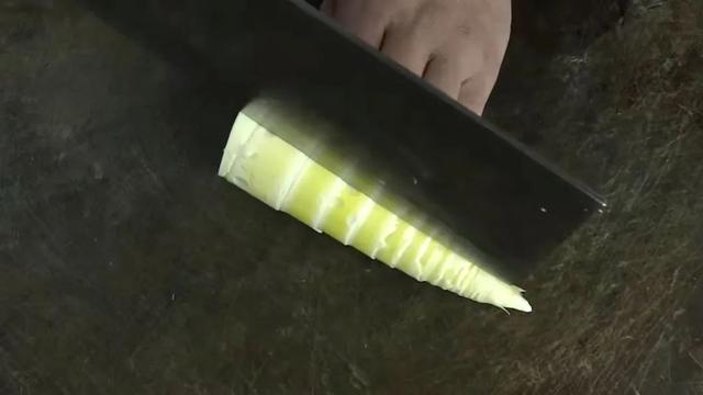 赞美美食的句子经典 赞美美食的句子经典