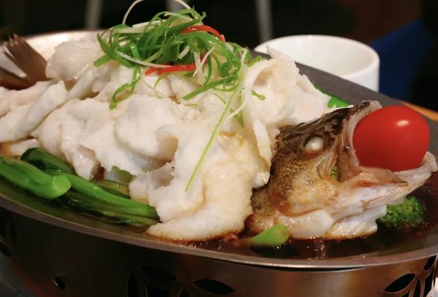 赞美美食的句子经典 赞美美食的句子经典