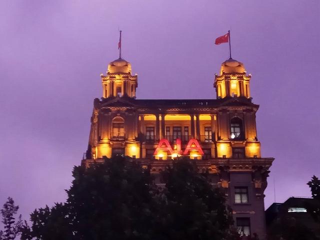 赞美家乡夜景的句子超短 赞美家乡夜景的句子超短
