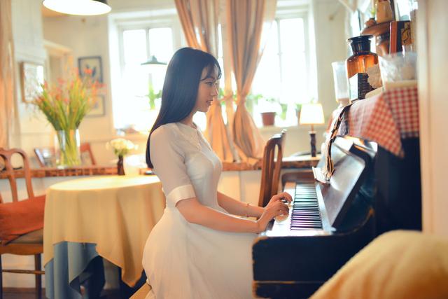 形容季节更替的唯美的句子 形容季节更替的唯美的句子
